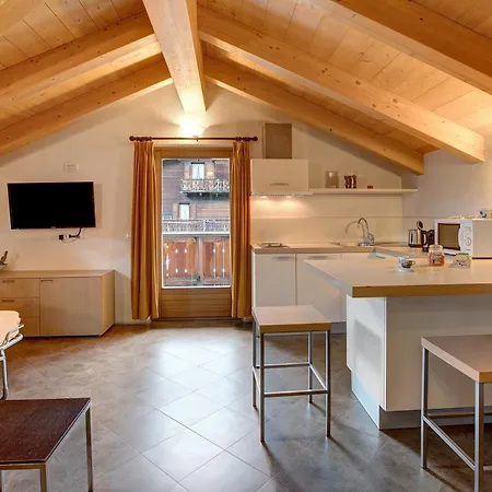 Castagne Baitel Li Pigna Apartamento *