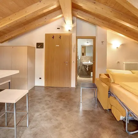 Castagne Baitel Li Pigna Apartment Livigno